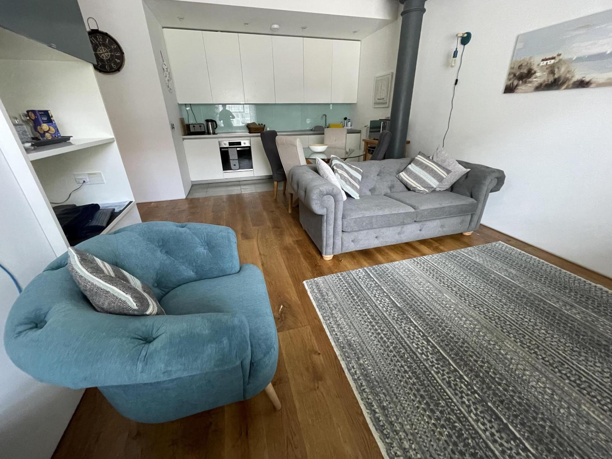 Cozy Coastal Apartment พลีมัธ ภายนอก รูปภาพ